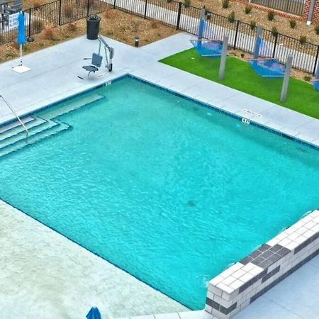 Downtown Augusta Beauty 2 Bed Apt 외부 사진